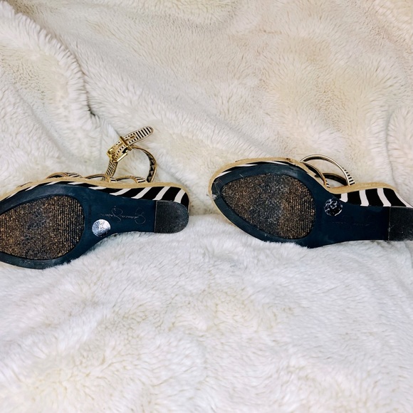 ✨🍊 Fun + Funky Striped Jessica Simpson Wedge Heels 🍊✨ - Picture 6 of 6